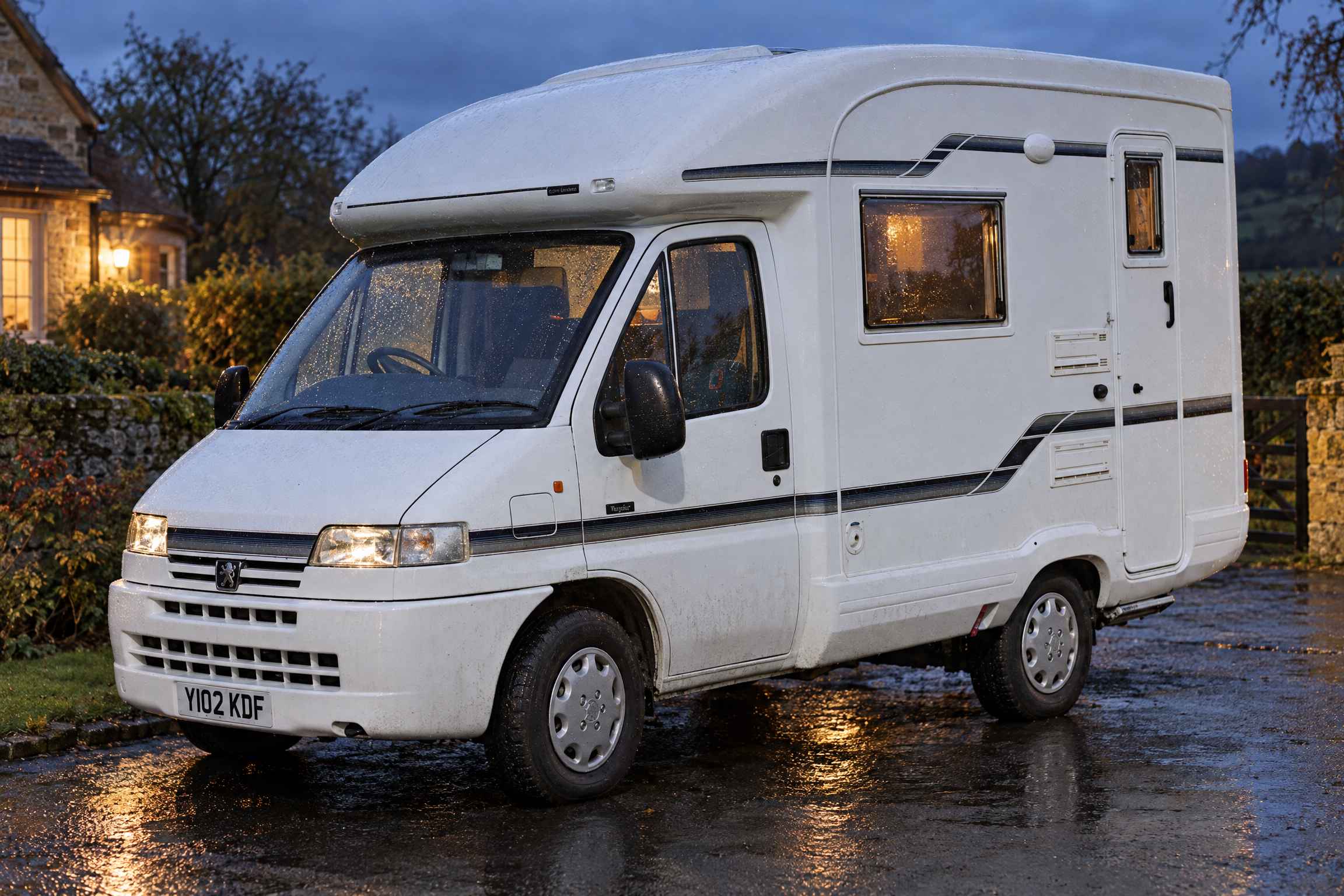 01-2002-auto-sleeper-nuevo-autumn-storage