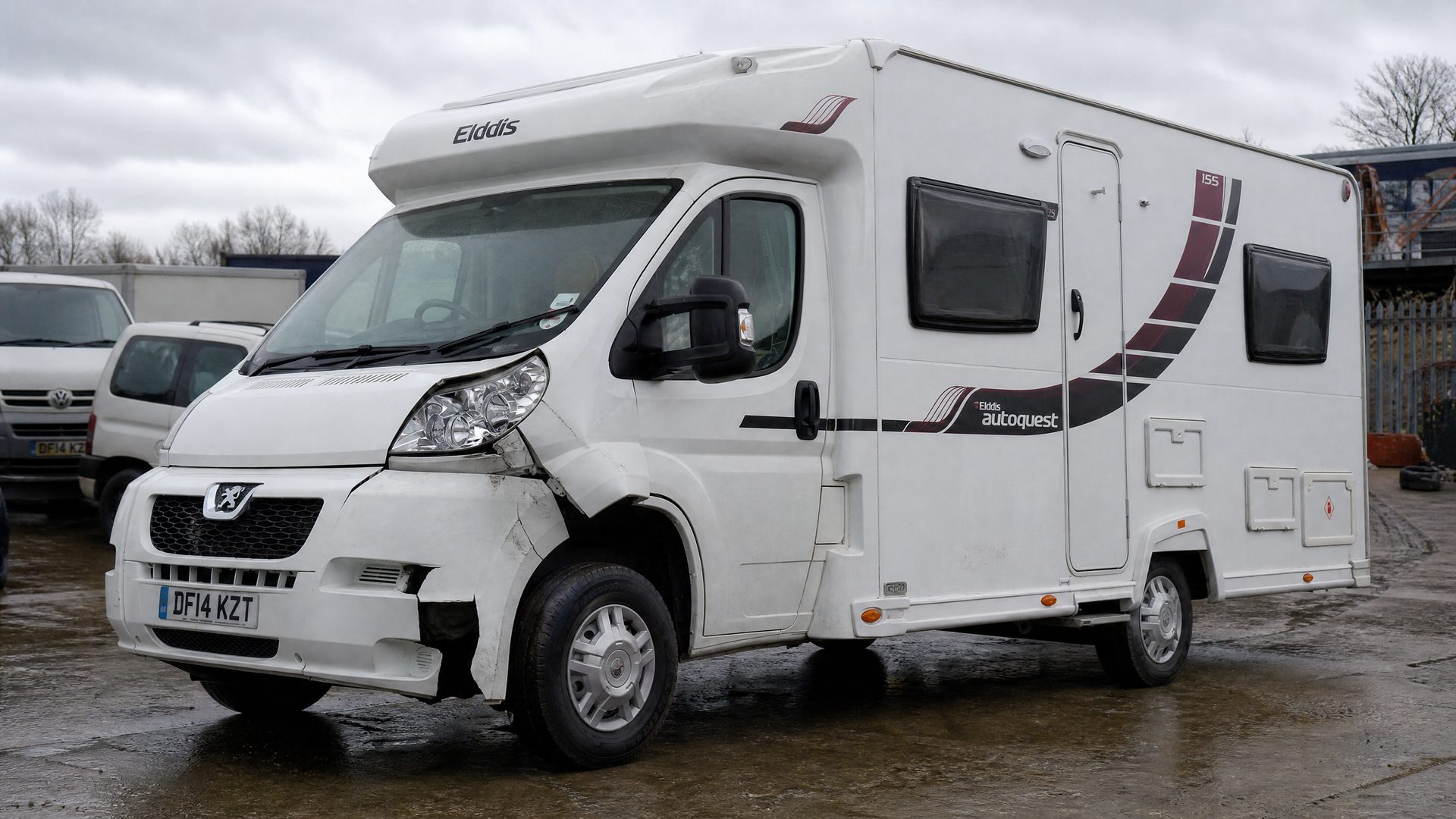 01_2014_elddis_autoquest_155_front_damage