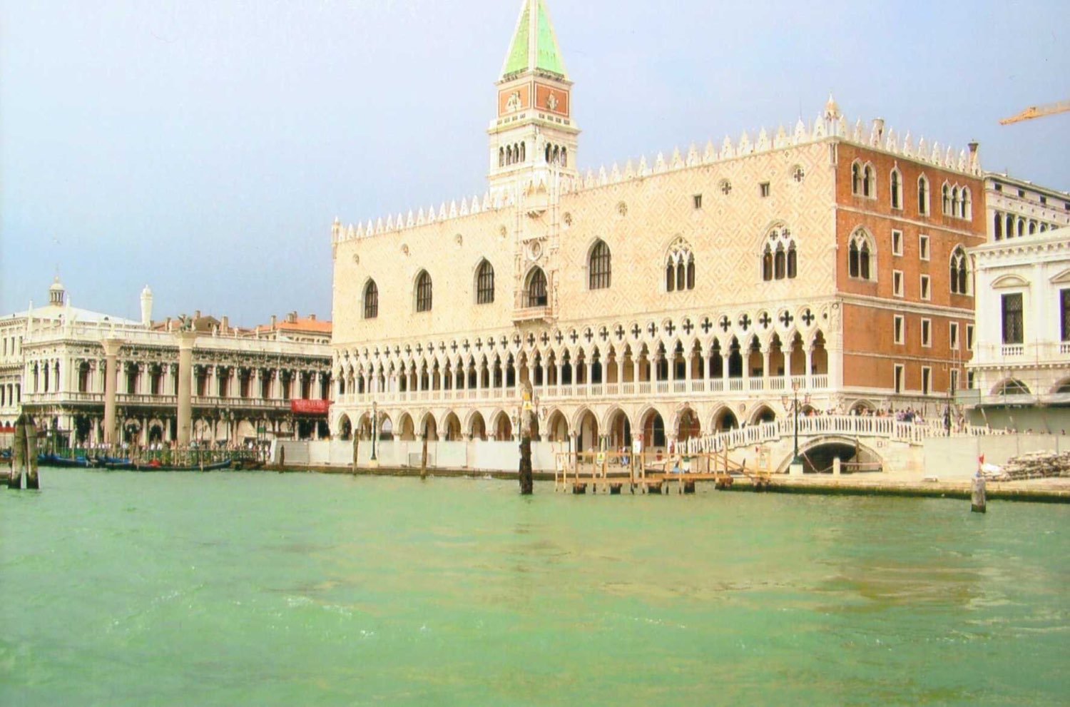 4. Venice-200kb