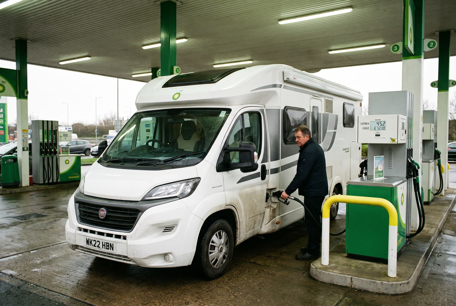 camperbuyer_fuel_01_diesel_refuel